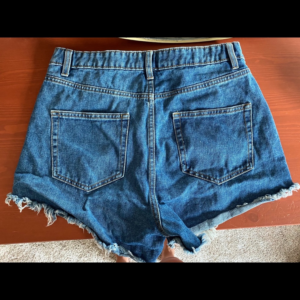 High waisted short
